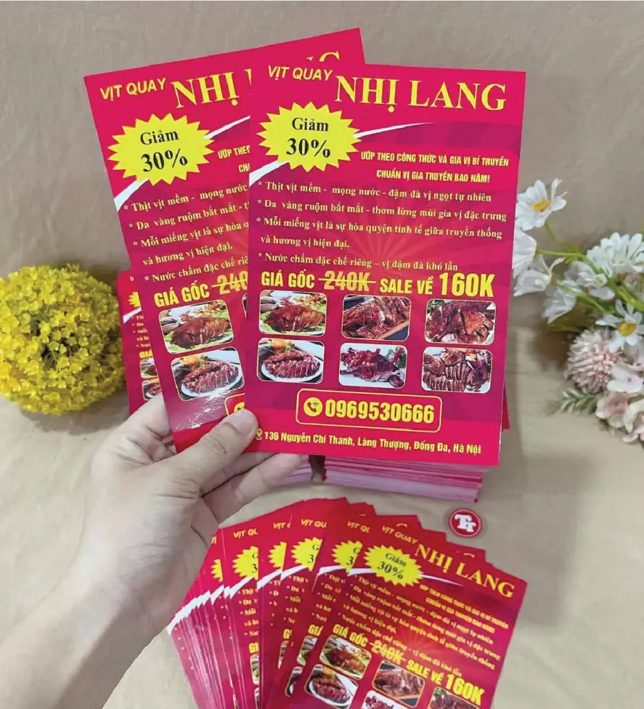 In tờ rơi quảng cáo thực phẩm giấy Couche bóng